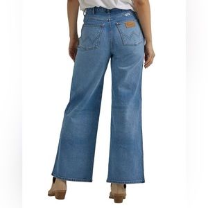 Women’a Wrangler Jeans